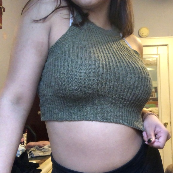 Halter Crop Top - Picture 3 of 3